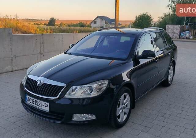 Черный Шкода Октавия, объемом двигателя 1.4 л и пробегом 225 тыс. км за 6999 $, фото 1 на Automoto.ua