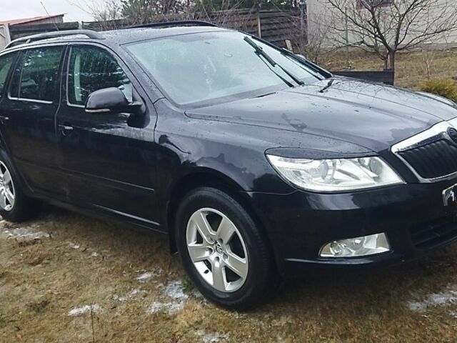 Черный Шкода Октавия, объемом двигателя 2 л и пробегом 241 тыс. км за 6999 $, фото 1 на Automoto.ua