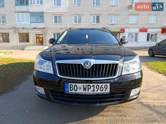 Черный Шкода Октавия, объемом двигателя 1.6 л и пробегом 209 тыс. км за 7999 $, фото 1 на Automoto.ua