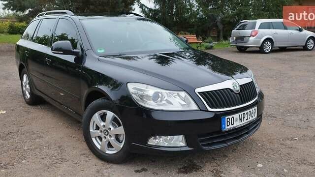 Чорний Шкода Октавія, об'ємом двигуна 1.6 л та пробігом 209 тис. км за 8299 $, фото 1 на Automoto.ua