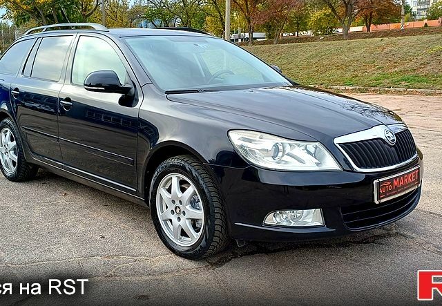 Черный Шкода Октавия, объемом двигателя 1.8 л и пробегом 176 тыс. км за 7800 $, фото 1 на Automoto.ua