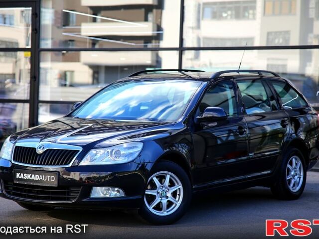 Чорний Шкода Октавія, об'ємом двигуна 1.6 л та пробігом 230 тис. км за 8100 $, фото 1 на Automoto.ua