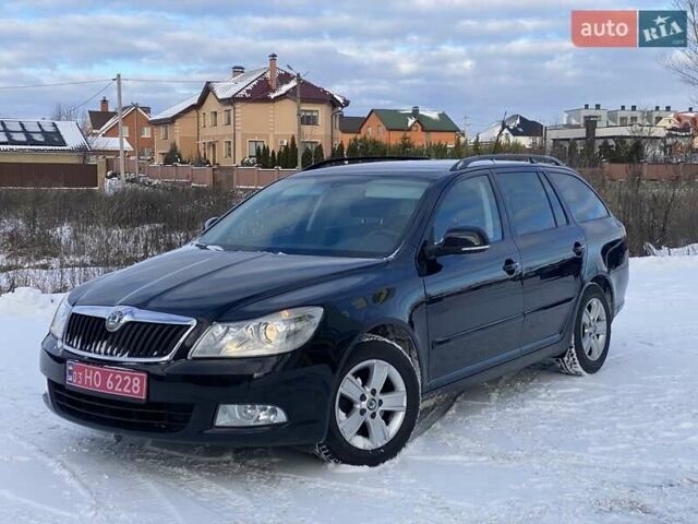 Черный Шкода Октавия, объемом двигателя 1.6 л и пробегом 231 тыс. км за 8400 $, фото 1 на Automoto.ua