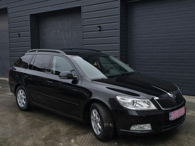 Чорний Шкода Октавія, об'ємом двигуна 2 л та пробігом 174 тис. км за 8200 $, фото 1 на Automoto.ua