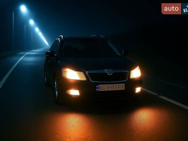 Черный Шкода Октавия, объемом двигателя 1.39 л и пробегом 268 тыс. км за 6500 $, фото 1 на Automoto.ua