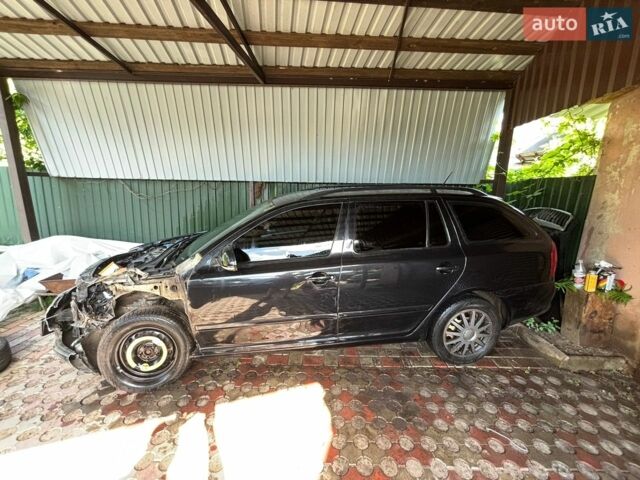 Черный Шкода Октавия, объемом двигателя 1.8 л и пробегом 200 тыс. км за 4500 $, фото 1 на Automoto.ua