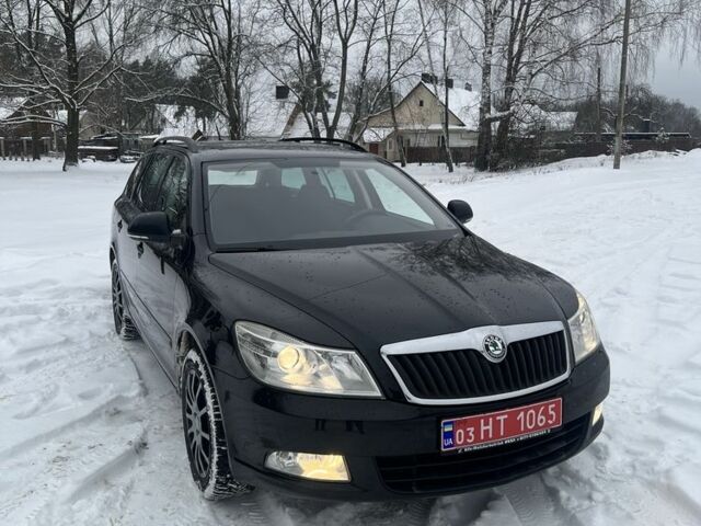 Чорний Шкода Октавія, об'ємом двигуна 1.8 л та пробігом 198 тис. км за 6700 $, фото 1 на Automoto.ua