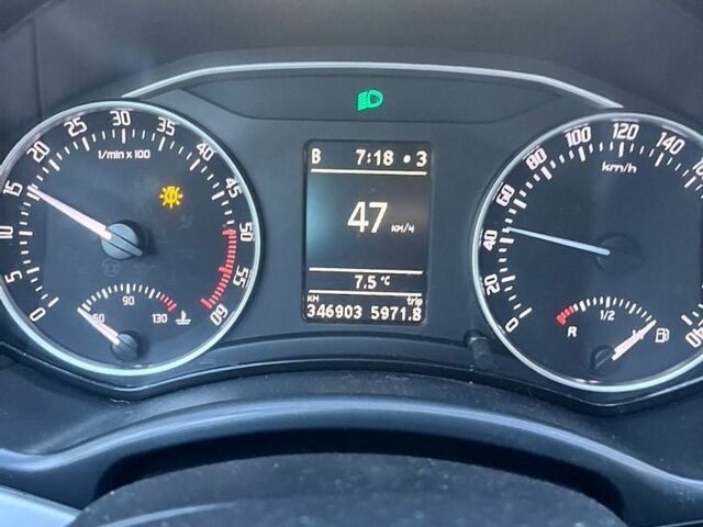 Чорний Шкода Октавія, об'ємом двигуна 1.6 л та пробігом 350 тис. км за 7000 $, фото 1 на Automoto.ua