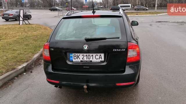 Черный Шкода Октавия, объемом двигателя 1.4 л и пробегом 279 тыс. км за 7000 $, фото 1 на Automoto.ua