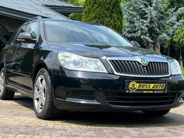 Черный Шкода Октавия, объемом двигателя 1.6 л и пробегом 268 тыс. км за 7999 $, фото 1 на Automoto.ua