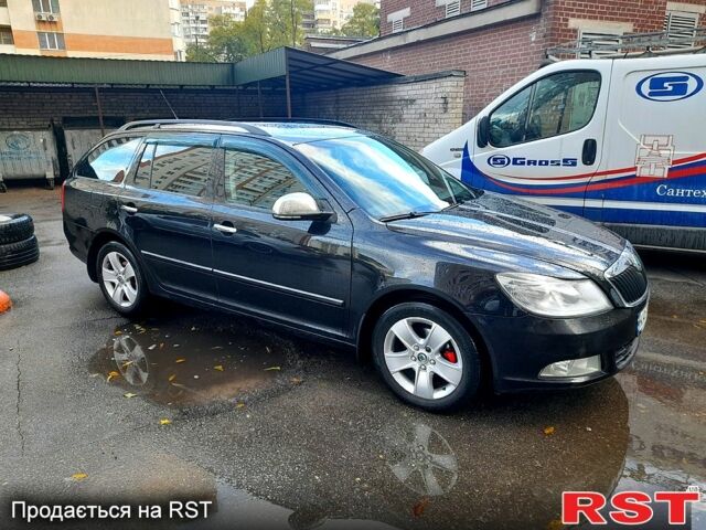 Чорний Шкода Октавія, об'ємом двигуна 1.6 л та пробігом 272 тис. км за 7500 $, фото 1 на Automoto.ua