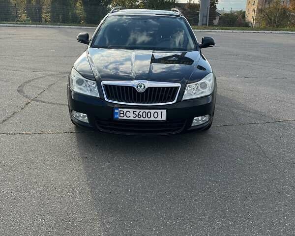 Чорний Шкода Октавія, об'ємом двигуна 1.6 л та пробігом 262 тис. км за 8500 $, фото 1 на Automoto.ua