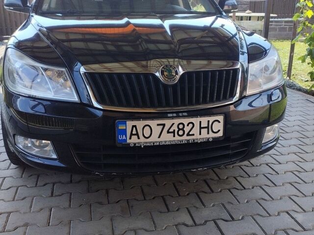 Чорний Шкода Октавія, об'ємом двигуна 1.97 л та пробігом 223 тис. км за 7500 $, фото 1 на Automoto.ua