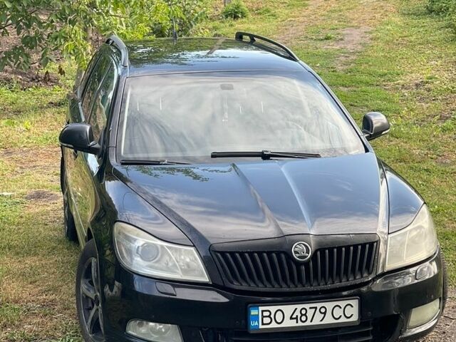 Чорний Шкода Октавія, об'ємом двигуна 1.6 л та пробігом 322 тис. км за 4650 $, фото 1 на Automoto.ua