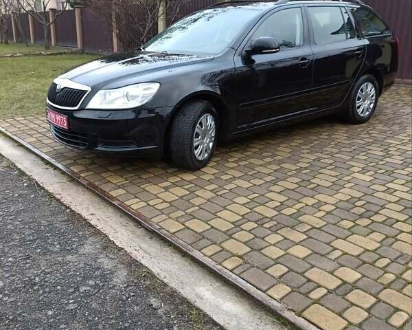 Чорний Шкода Октавія, об'ємом двигуна 1.4 л та пробігом 204 тис. км за 7550 $, фото 1 на Automoto.ua