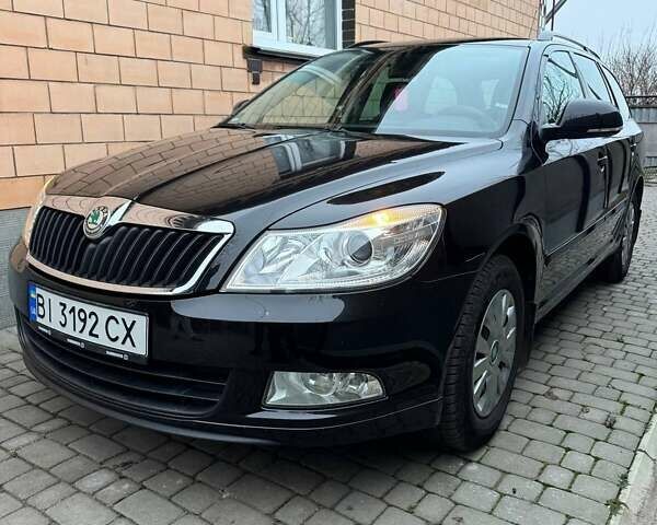 Чорний Шкода Октавія, об'ємом двигуна 1.39 л та пробігом 140 тис. км за 7500 $, фото 1 на Automoto.ua