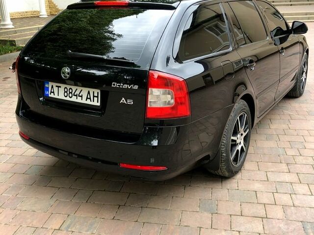 Чорний Шкода Октавія, об'ємом двигуна 1.6 л та пробігом 270 тис. км за 6999 $, фото 1 на Automoto.ua