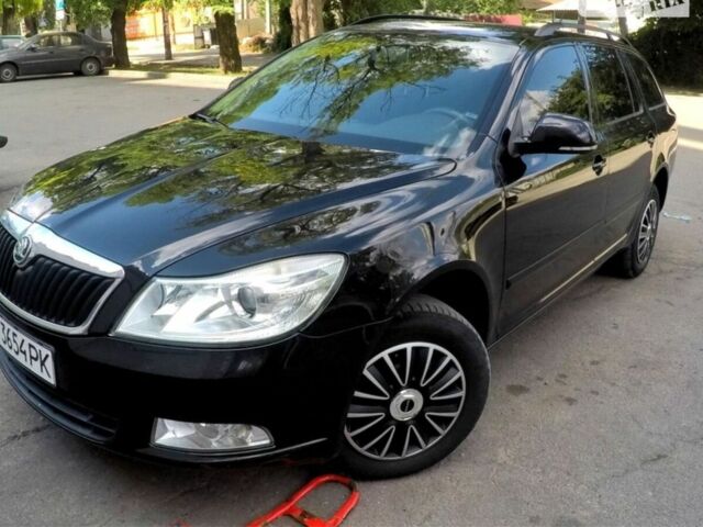 Черный Шкода Октавия, объемом двигателя 1.2 л и пробегом 350 тыс. км за 6200 $, фото 1 на Automoto.ua