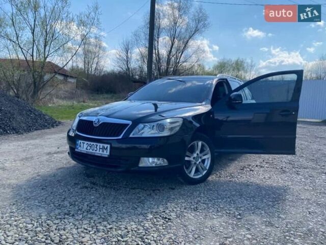 Черный Шкода Октавия, объемом двигателя 2 л и пробегом 258 тыс. км за 9500 $, фото 1 на Automoto.ua