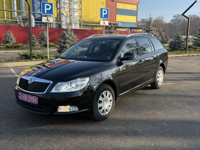 Черный Шкода Октавия, объемом двигателя 1.4 л и пробегом 181 тыс. км за 7900 $, фото 1 на Automoto.ua