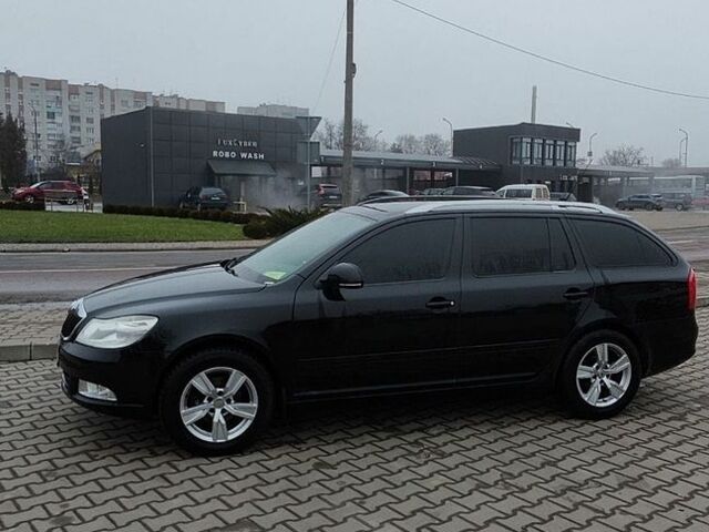 Чорний Шкода Октавія, об'ємом двигуна 1.6 л та пробігом 228 тис. км за 8500 $, фото 1 на Automoto.ua