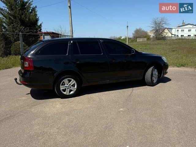 Черный Шкода Октавия, объемом двигателя 1.97 л и пробегом 380 тыс. км за 6900 $, фото 1 на Automoto.ua