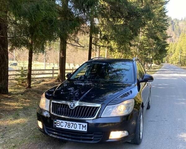 Черный Шкода Октавия, объемом двигателя 1.6 л и пробегом 257 тыс. км за 6800 $, фото 1 на Automoto.ua