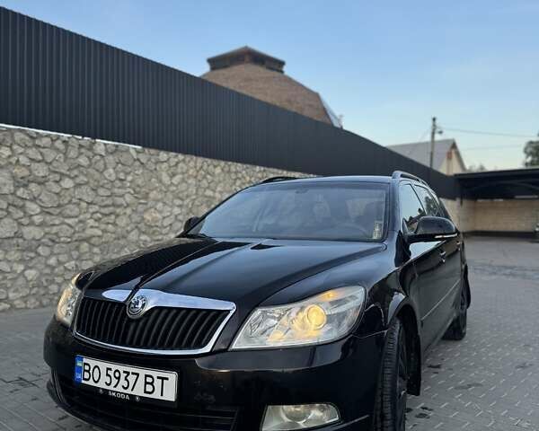Черный Шкода Октавия, объемом двигателя 1.6 л и пробегом 291 тыс. км за 6500 $, фото 1 на Automoto.ua