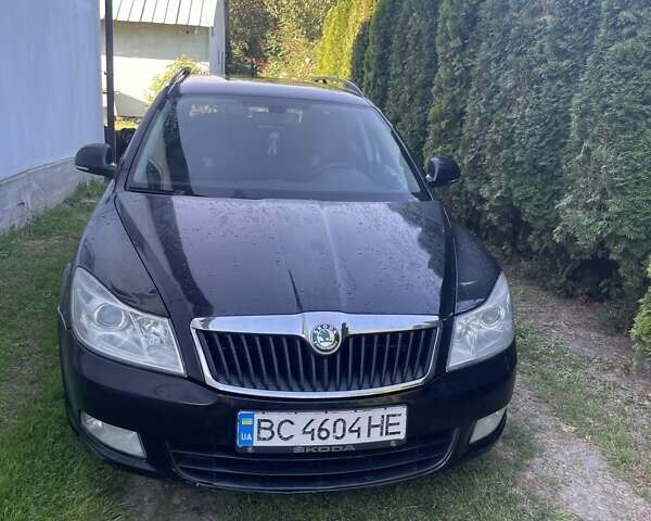Чорний Шкода Октавія, об'ємом двигуна 1.6 л та пробігом 302 тис. км за 6900 $, фото 1 на Automoto.ua