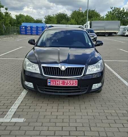 Черный Шкода Октавия, объемом двигателя 1.4 л и пробегом 190 тыс. км за 6600 $, фото 1 на Automoto.ua