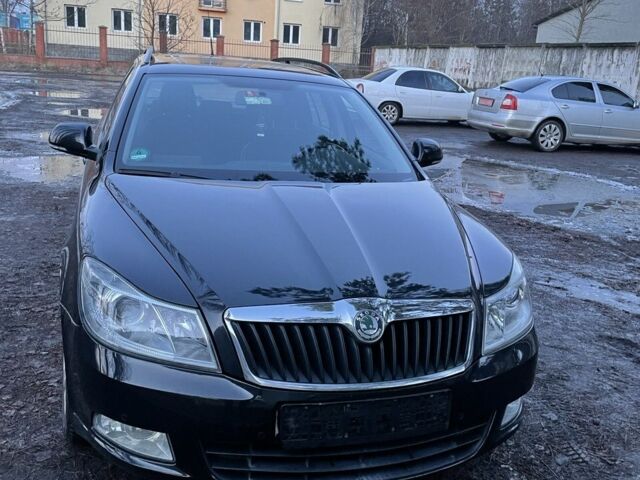 Черный Шкода Октавия, объемом двигателя 1.4 л и пробегом 246 тыс. км за 7500 $, фото 1 на Automoto.ua