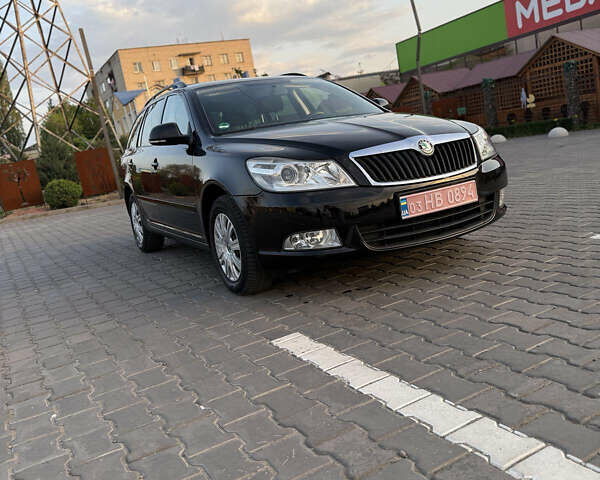Черный Шкода Октавия, объемом двигателя 1.8 л и пробегом 233 тыс. км за 7000 $, фото 1 на Automoto.ua