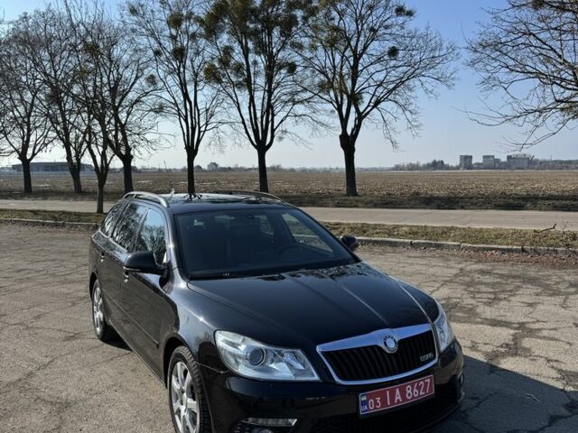 Черный Шкода Октавия, объемом двигателя 2 л и пробегом 261 тыс. км за 8700 $, фото 1 на Automoto.ua