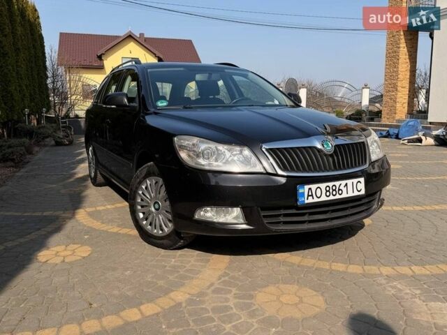 Черный Шкода Октавия, объемом двигателя 1.6 л и пробегом 299 тыс. км за 6350 $, фото 1 на Automoto.ua