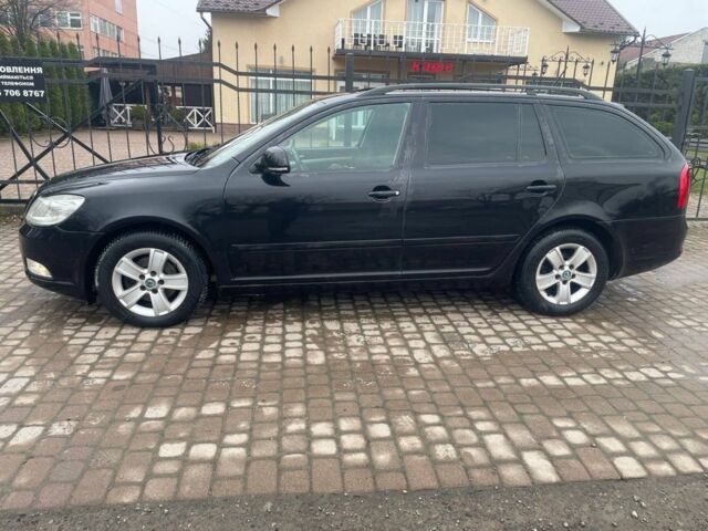 Чорний Шкода Октавія, об'ємом двигуна 2 л та пробігом 280 тис. км за 8100 $, фото 1 на Automoto.ua