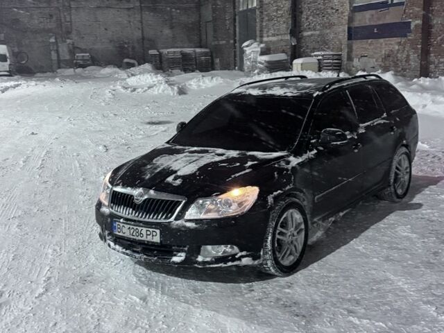 Черный Шкода Октавия, объемом двигателя 1.6 л и пробегом 235 тыс. км за 7800 $, фото 1 на Automoto.ua