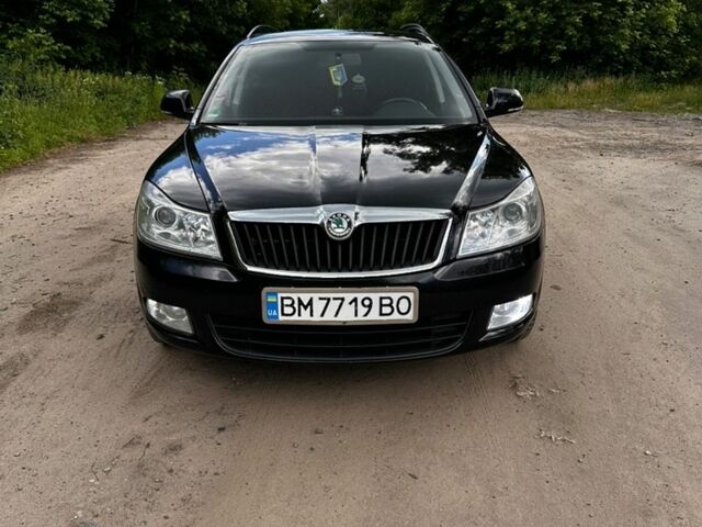 Чорний Шкода Октавія, об'ємом двигуна 1.6 л та пробігом 300 тис. км за 7800 $, фото 1 на Automoto.ua