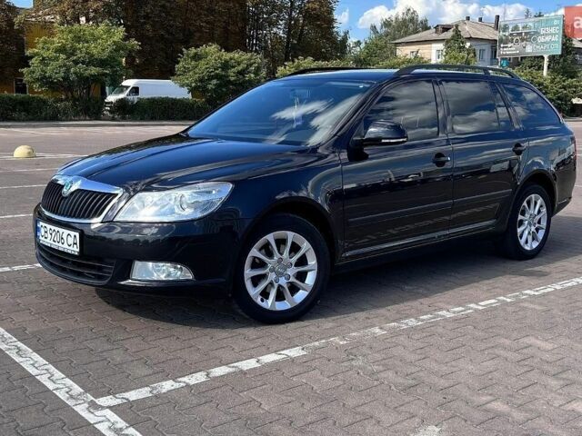 Черный Шкода Октавия, объемом двигателя 1.6 л и пробегом 298 тыс. км за 7900 $, фото 1 на Automoto.ua