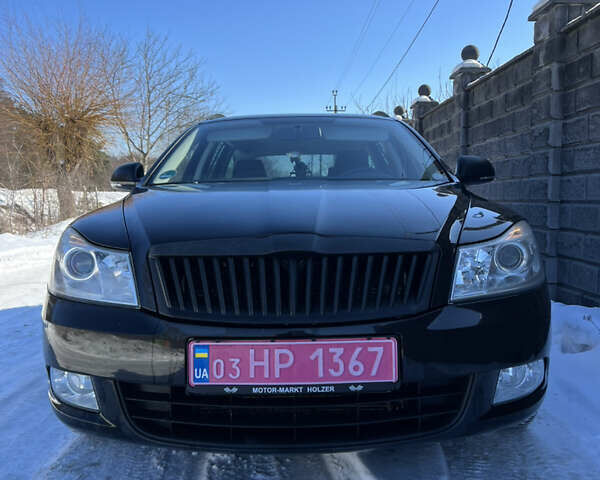 Чорний Шкода Октавія, об'ємом двигуна 1.4 л та пробігом 203 тис. км за 7200 $, фото 1 на Automoto.ua