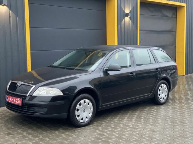 Чорний Шкода Октавія, об'ємом двигуна 1.6 л та пробігом 198 тис. км за 6999 $, фото 1 на Automoto.ua