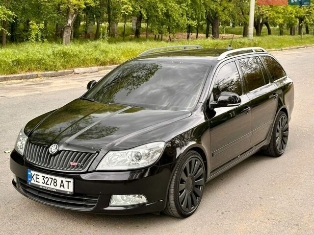 Чорний Шкода Октавія, об'ємом двигуна 1.39 л та пробігом 248 тис. км за 6800 $, фото 1 на Automoto.ua