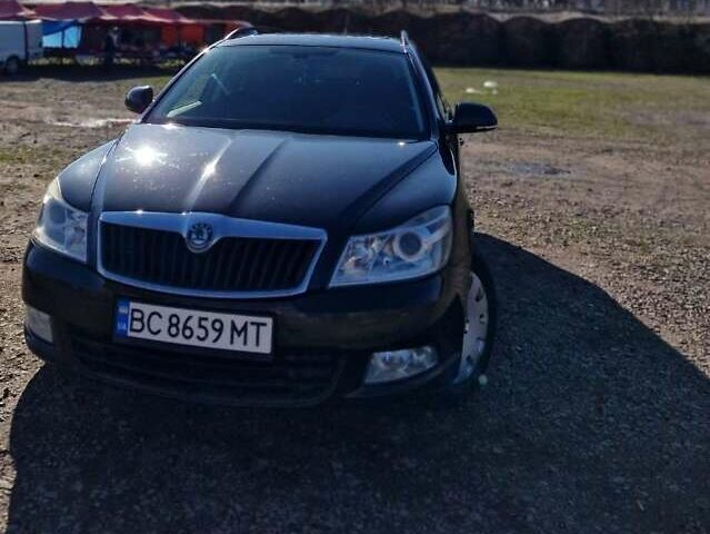 Черный Шкода Октавия, объемом двигателя 1.6 л и пробегом 298 тыс. км за 7900 $, фото 1 на Automoto.ua