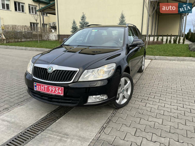Черный Шкода Октавия, объемом двигателя 1.8 л и пробегом 154 тыс. км за 7500 $, фото 1 на Automoto.ua