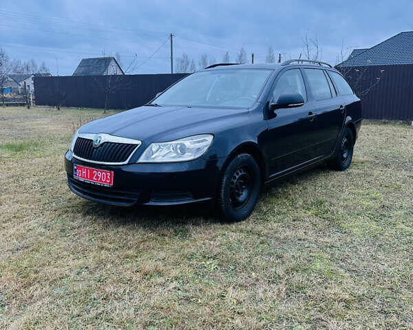 Чорний Шкода Октавія, об'ємом двигуна 1.4 л та пробігом 160 тис. км за 6550 $, фото 1 на Automoto.ua