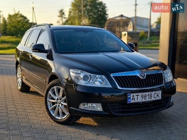 Черный Шкода Октавия, объемом двигателя 1.6 л и пробегом 265 тыс. км за 7700 $, фото 1 на Automoto.ua