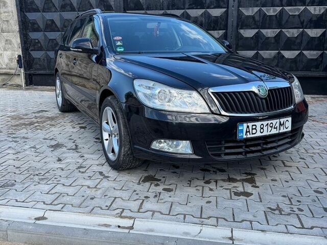 Чорний Шкода Октавія, об'ємом двигуна 1.6 л та пробігом 304 тис. км за 7600 $, фото 1 на Automoto.ua