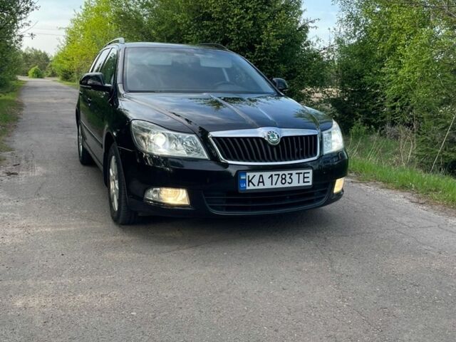 Чорний Шкода Октавія, об'ємом двигуна 1.39 л та пробігом 232 тис. км за 6950 $, фото 1 на Automoto.ua