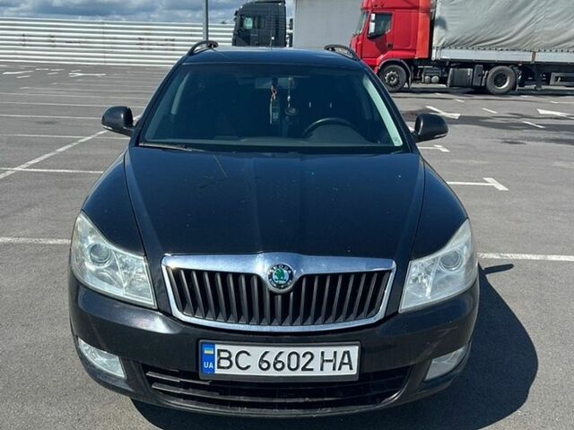 Черный Шкода Октавия, объемом двигателя 1.8 л и пробегом 255 тыс. км за 7300 $, фото 1 на Automoto.ua