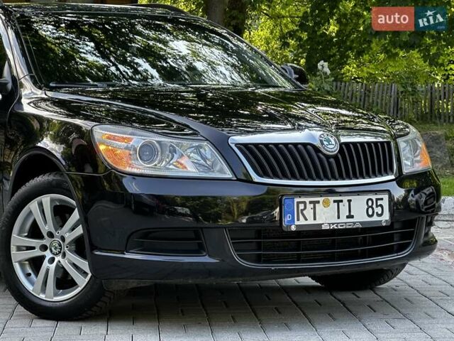 Черный Шкода Октавия, объемом двигателя 0 л и пробегом 217 тыс. км за 6500 $, фото 1 на Automoto.ua