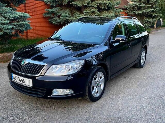 Чорний Шкода Октавія, об'ємом двигуна 1.6 л та пробігом 193 тис. км за 8500 $, фото 1 на Automoto.ua